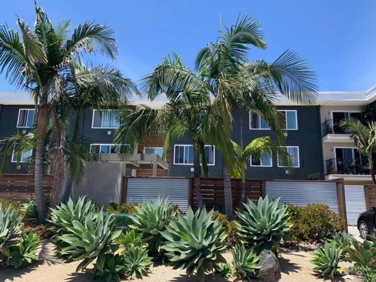 Apartment for rent at 4720-4732 Hawley Blvd, San Diego, CA 92116
