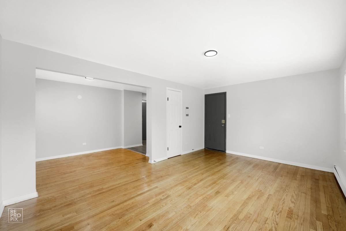 Apartment for rent at 8935-39 S Dauphin Ave, Chicago, IL 60619
