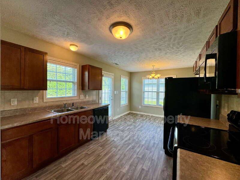 House for rent at 478 Cape Fear Rd, Raeford, NC 28376