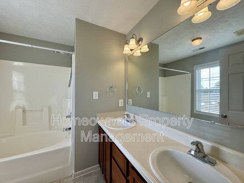 House for rent at 478 Cape Fear Rd, Raeford, NC 28376
