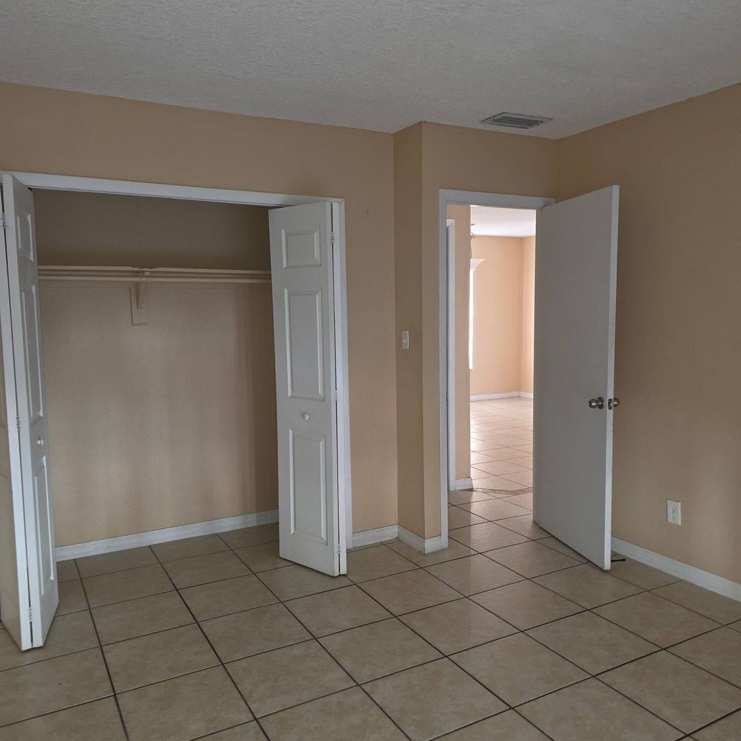 House for rent at 1707 Michigan Ave, Kissimmee, FL 34744