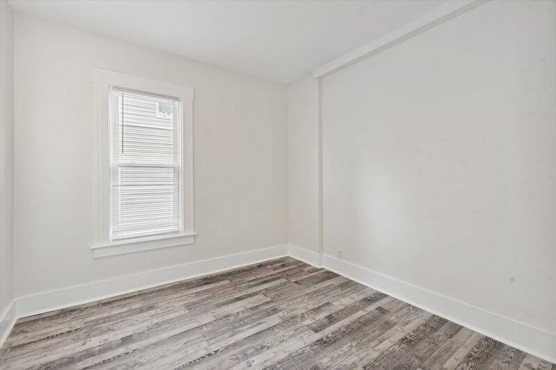 Apartment for rent at 4039 Vermaas Ave -Lower, Toledo, OH 43612