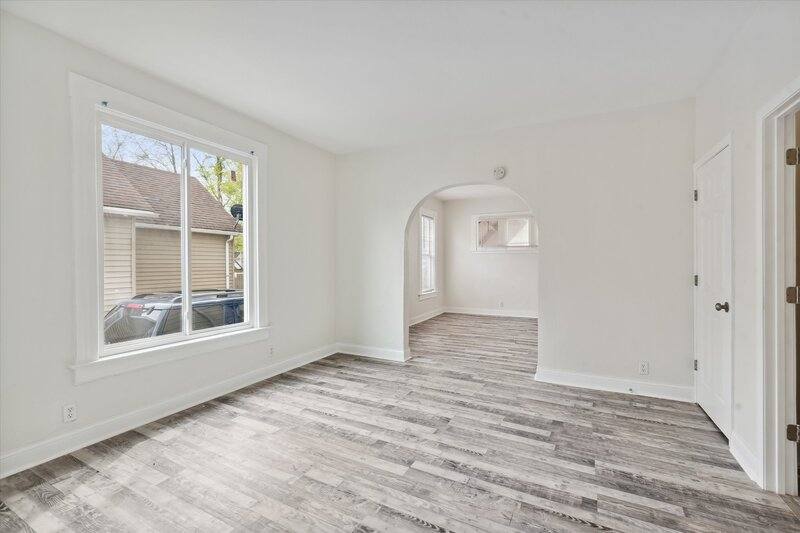 Apartment for rent at 4039 Vermaas Ave -Lower, Toledo, OH 43612