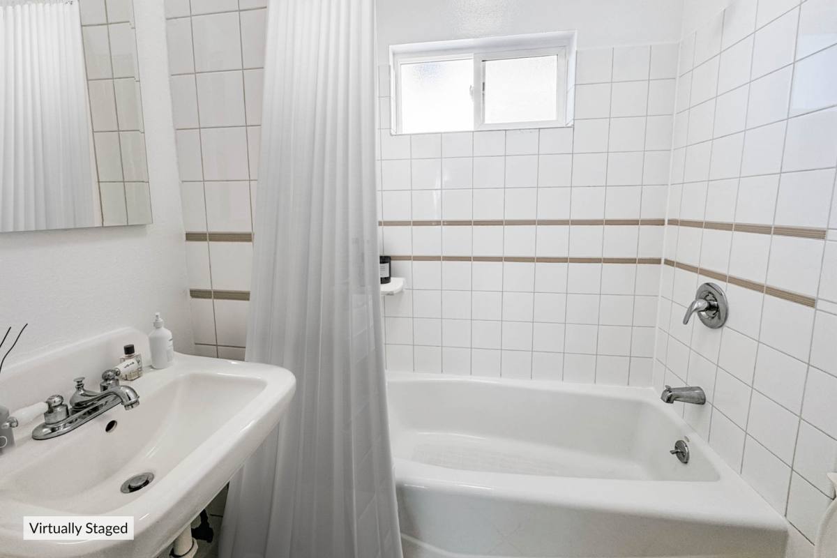 Apartment for rent at 616 Orange Ave, Long Beach, CA 90802