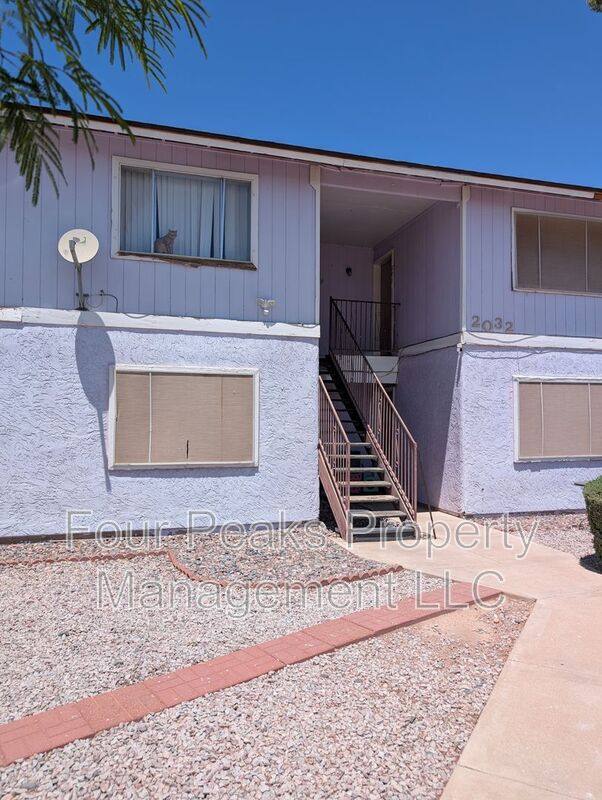 House for rent at 2032 N Hunt Circle #102, Mesa, AZ 85203