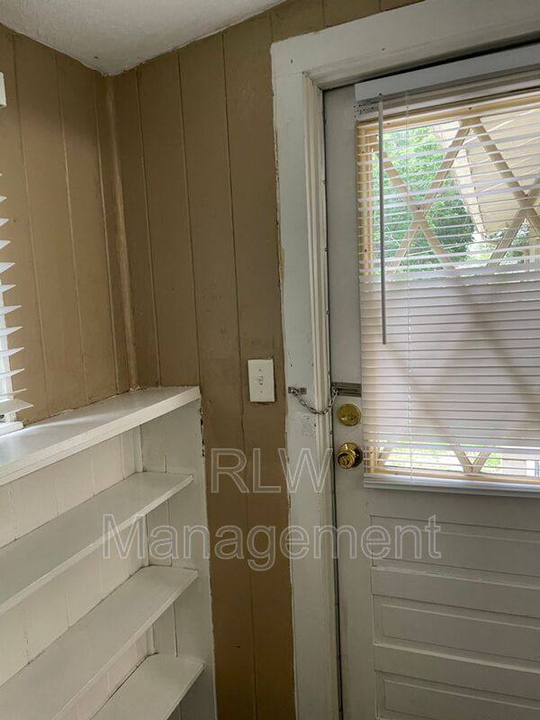 Apartment for rent at 206 Osceola Ave, Eustis, FL 32726