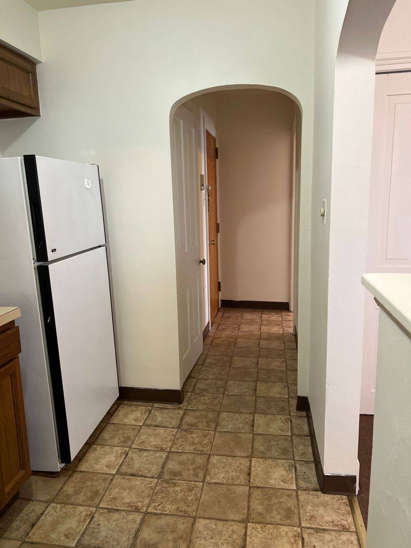 Apartment for rent at 215-217 W Broad St, Bethlehem, PA 18018