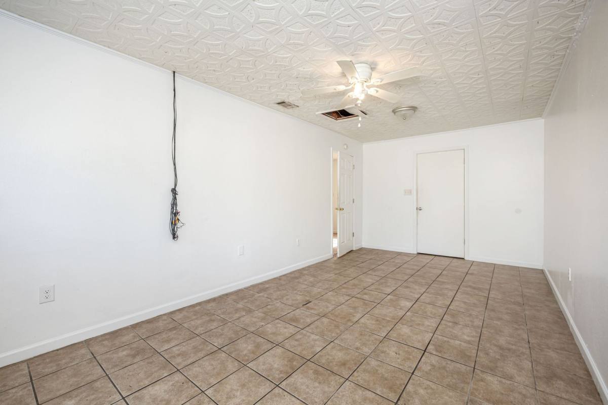 House for rent at 5612 Rose Dr, Moss Point, MS 39563