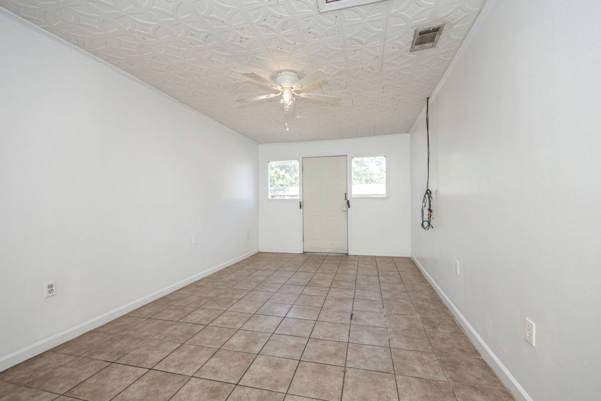 House for rent at 5612 Rose Dr, Moss Point, MS 39563