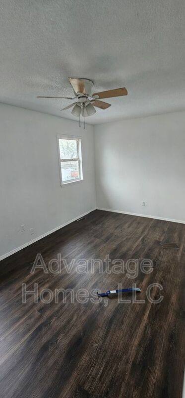 Townhouse for rent at 721 N 70th Terrace, Kansas City, KS 66112