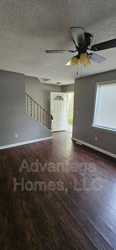 Townhouse for rent at 721 N 70th Terrace, Kansas City, KS 66112