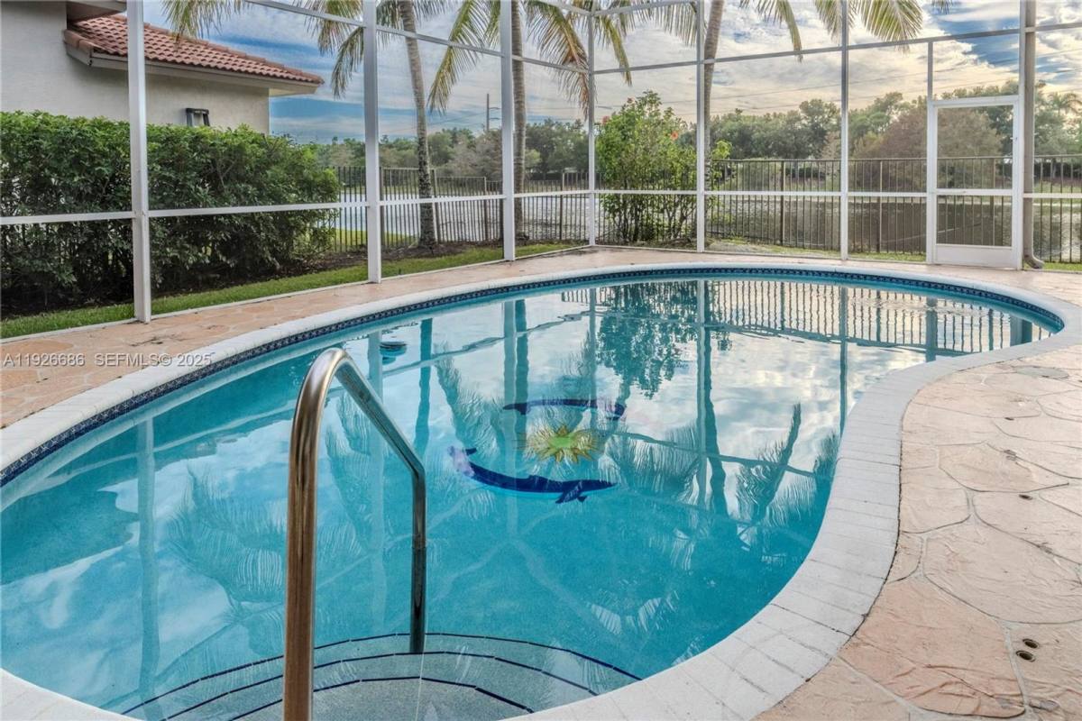 House for rent at 2893 Oakbrook Dr, Fort Lauderdale, FL 33332