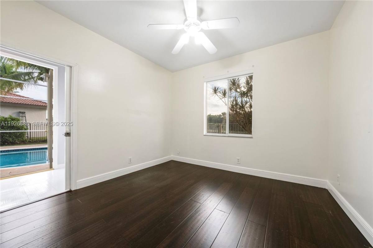 House for rent at 2893 Oakbrook Dr, Fort Lauderdale, FL 33332