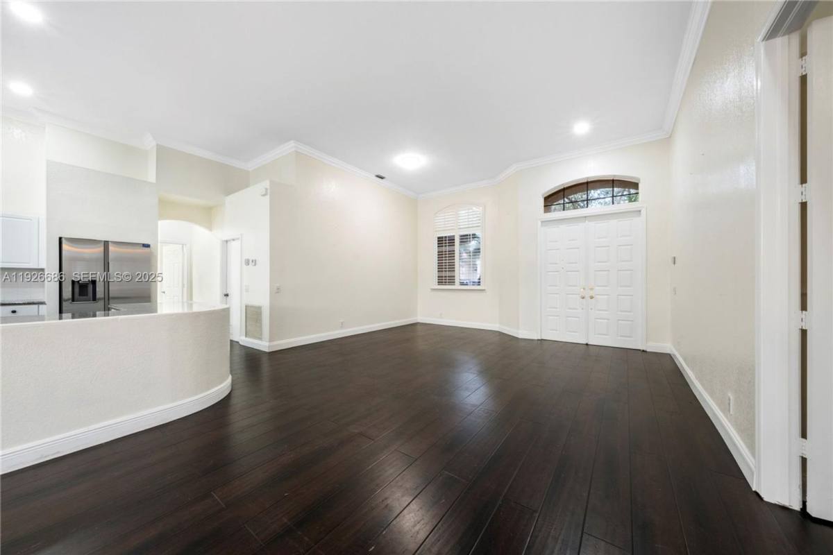 House for rent at 2893 Oakbrook Dr, Fort Lauderdale, FL 33332