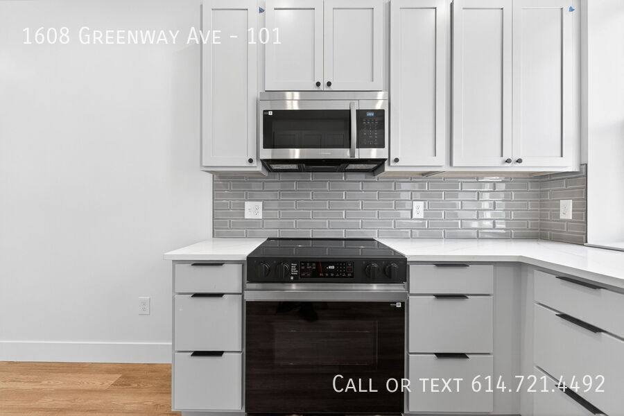 Apartment for rent at 1608 Greenway Ave, Columbus, OH 43203