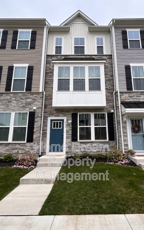 Townhouse for rent at 4607 Abbotswell Place, Fredericksburg, VA 22408