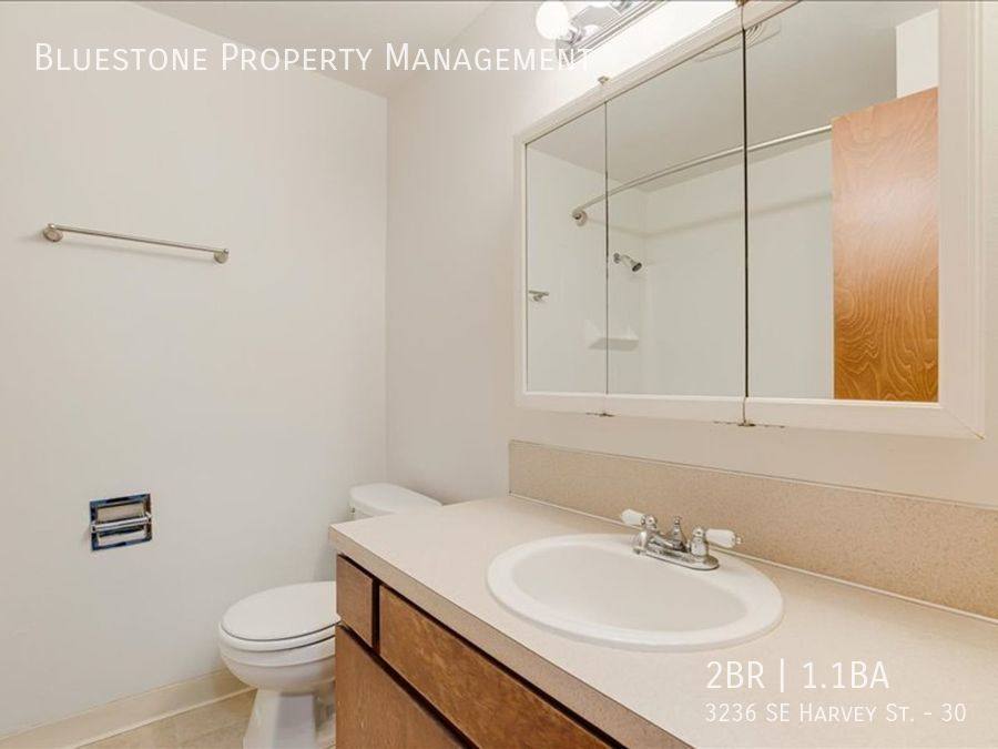 Townhouse for rent at 3236 SE Harvey St #30, Portland, OR 97222