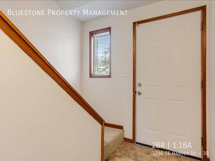 Townhouse for rent at 3236 SE Harvey St #30, Portland, OR 97222