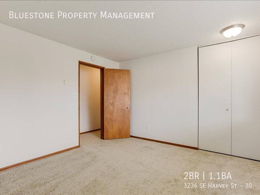 Townhouse for rent at 3236 SE Harvey St #30, Portland, OR 97222
