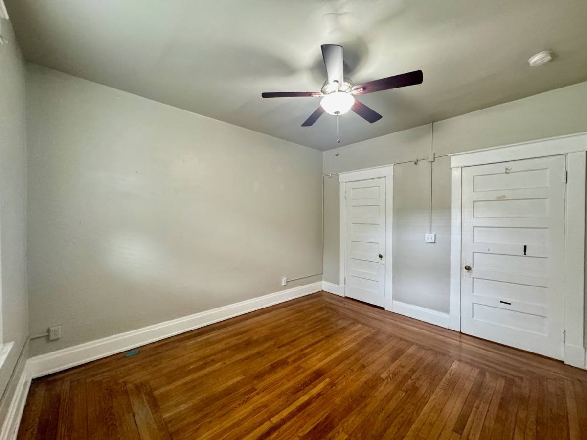 Apartment for rent at 265 W McMillan, Cincinnati, OH 45219