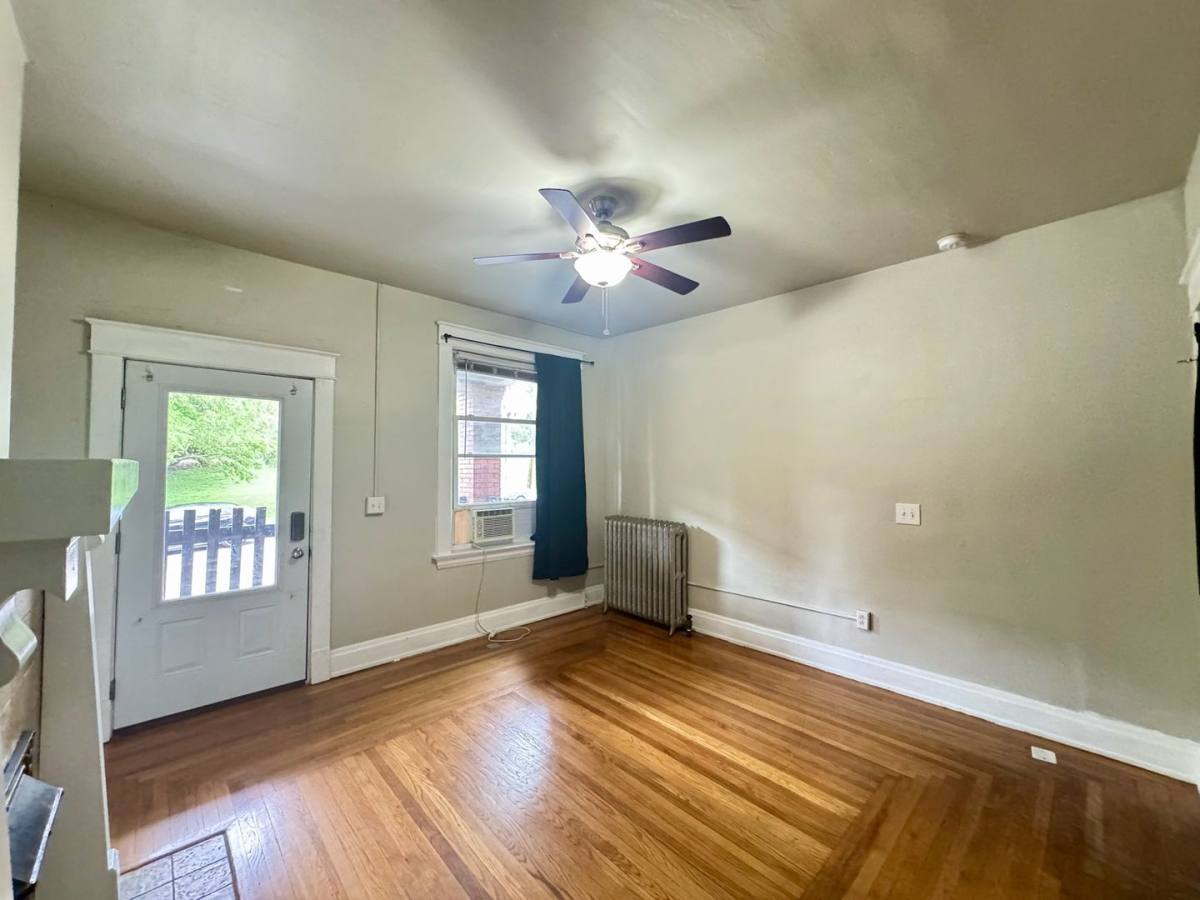Apartment for rent at 265 W McMillan, Cincinnati, OH 45219