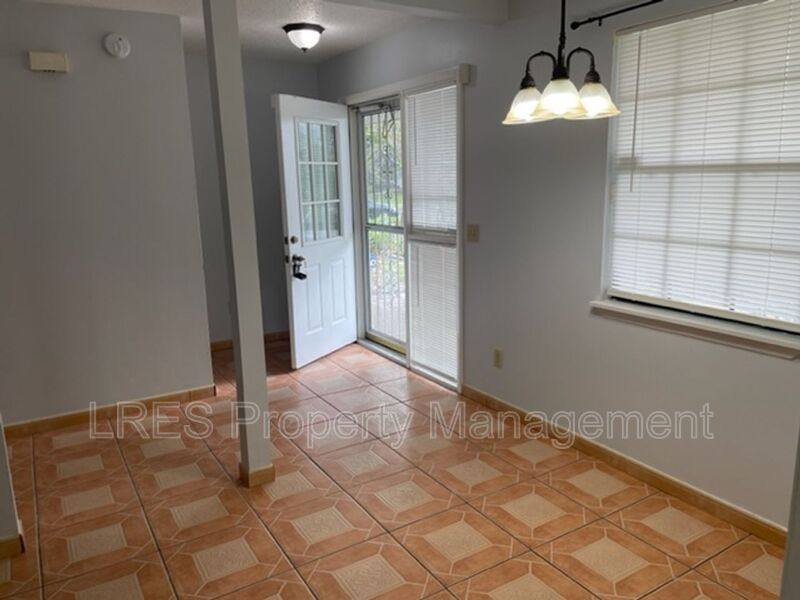 Townhouse for rent at 4587 Lighthouse Circle, Orlando, FL 32808
