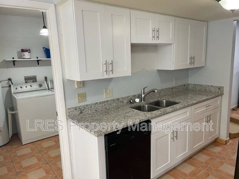 Townhouse for rent at 4587 Lighthouse Circle, Orlando, FL 32808