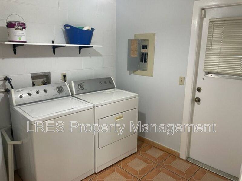 Townhouse for rent at 4587 Lighthouse Circle, Orlando, FL 32808
