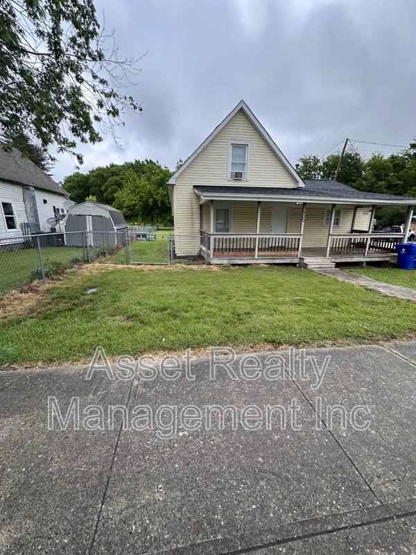 House for rent at 500 W Strang St, Rockwood, TN 37854