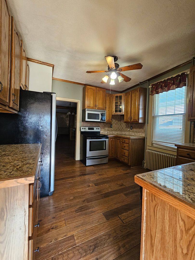 Apartment for rent at 565 Trinity Rd, York, PA 17408