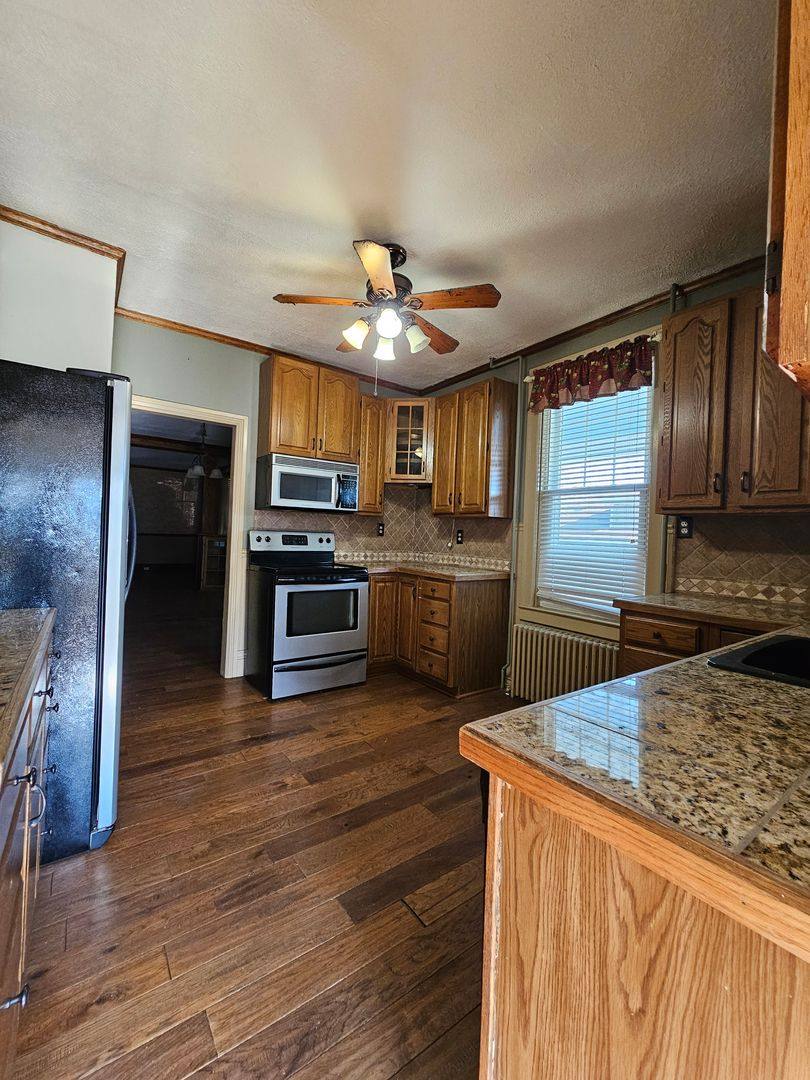Apartment for rent at 565 Trinity Rd, York, PA 17408