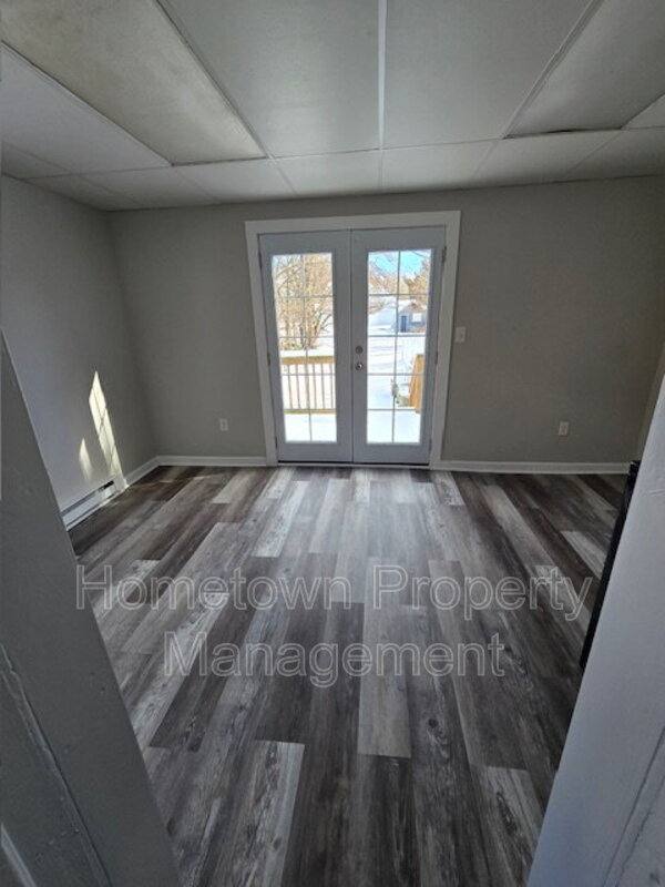 House for rent at 122 S Carlisle St, Greencastle, PA 17225
