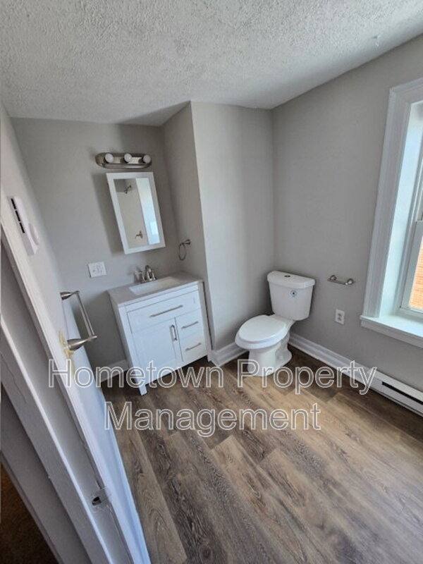 House for rent at 122 S Carlisle St, Greencastle, PA 17225