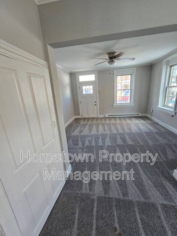 House for rent at 122 S Carlisle St, Greencastle, PA 17225