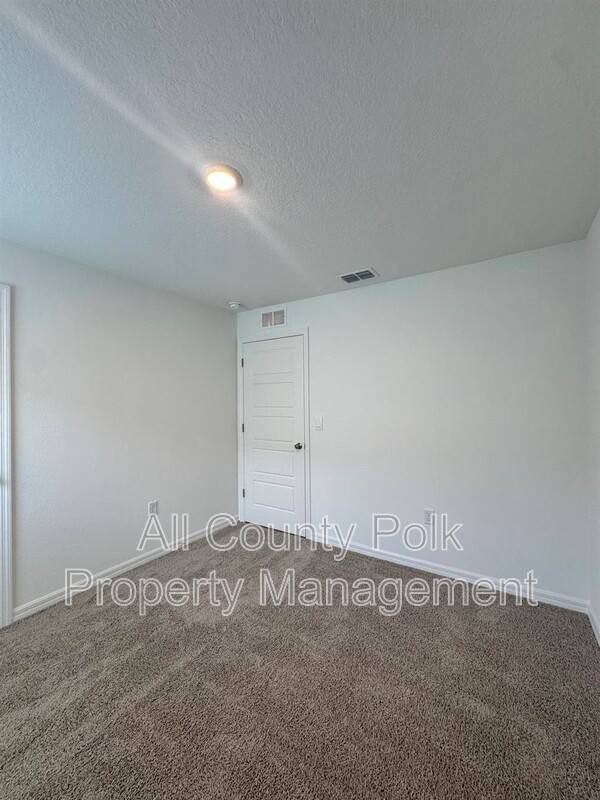 House for rent at 1139 Amber Waves Court, Lake Wales, FL 33859