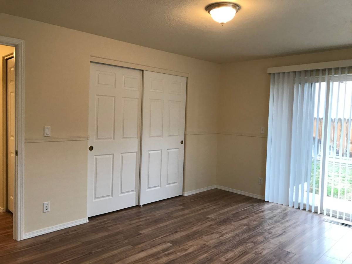Apartment for rent at 1538 NE 7th St, Redmond, OR 97756