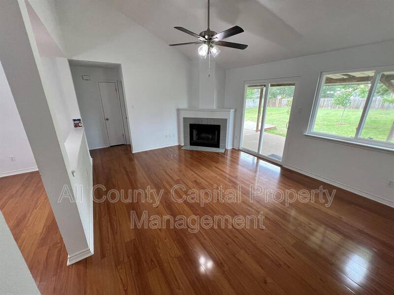 House for rent at 204 Quail Meadow Dr, Kyle, TX 78640