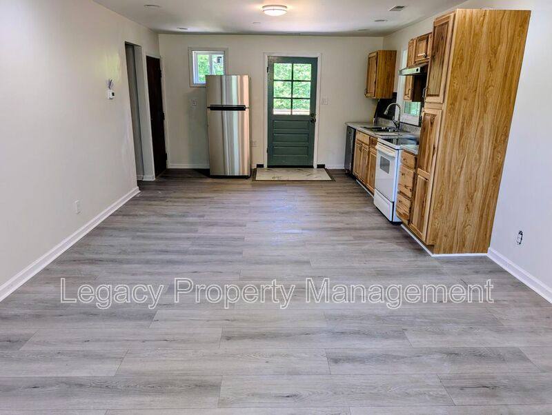 Apartment for rent at 4421 Kernersville Rd, Kernersville, NC 27284