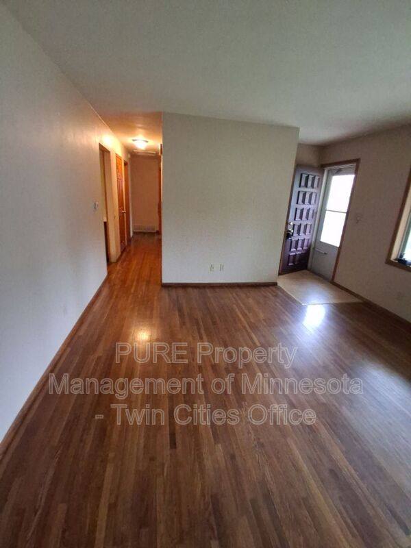 House for rent at 2299 Randy Ave, Saint Paul, MN 55110