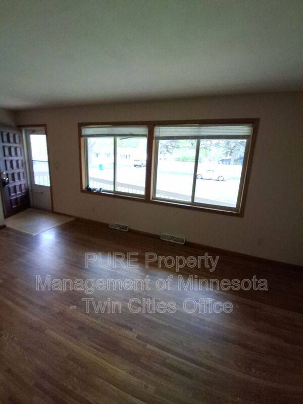 House for rent at 2299 Randy Ave, Saint Paul, MN 55110