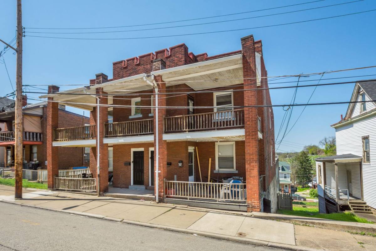 Apartment for rent at 1605 Westmont Ave, Pittsburgh, PA 15210