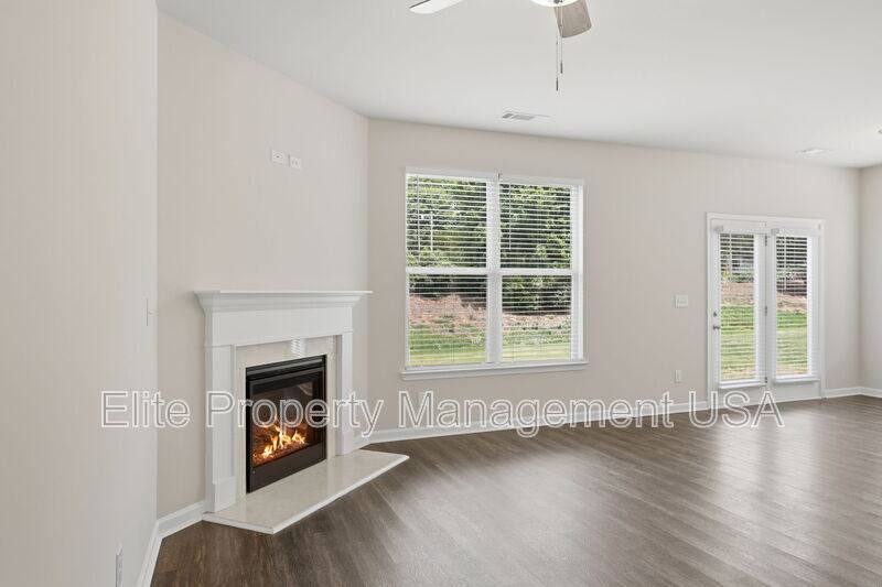 Townhouse for rent at 3617 Prospect Point Dr, Oakwood, GA 30566