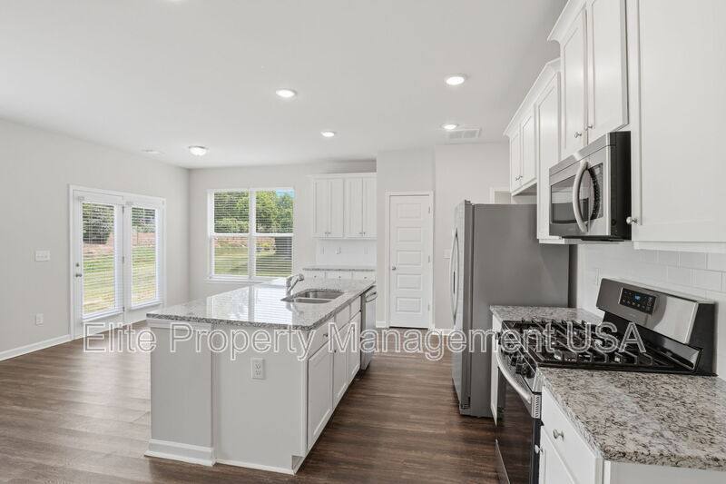 Townhouse for rent at 3617 Prospect Point Dr, Oakwood, GA 30566
