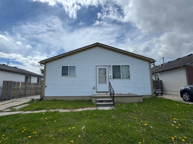 House for rent at 8716 Timken Ave, Warren, MI 48089
