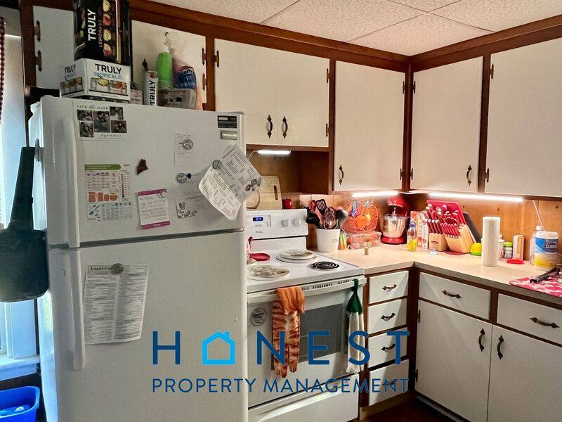 Apartment for rent at 95 Main St #2, Whitefield, ME 04353