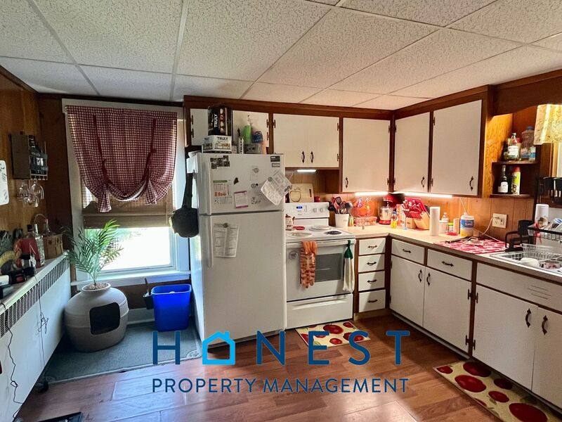 Apartment for rent at 95 Main St #2, Whitefield, ME 04353