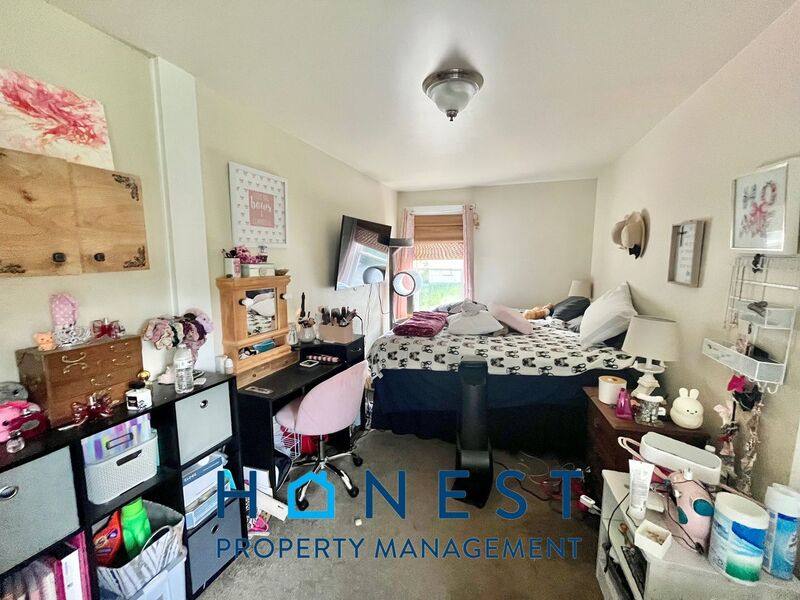 Apartment for rent at 95 Main St #2, Whitefield, ME 04353