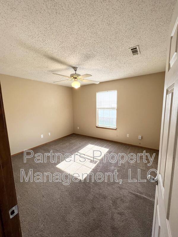 Apartment for rent at 3089 Mica St #2, Fayetteville, AR 72704