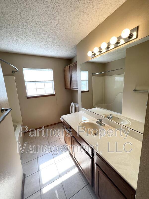 Apartment for rent at 3089 Mica St #2, Fayetteville, AR 72704