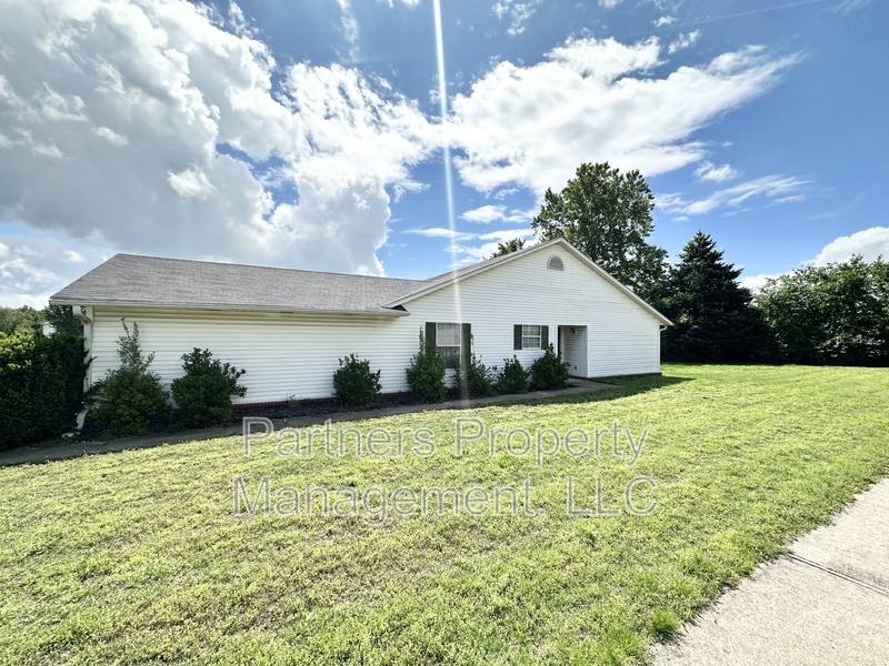 Apartment for rent at 3089 Mica St #2, Fayetteville, AR 72704